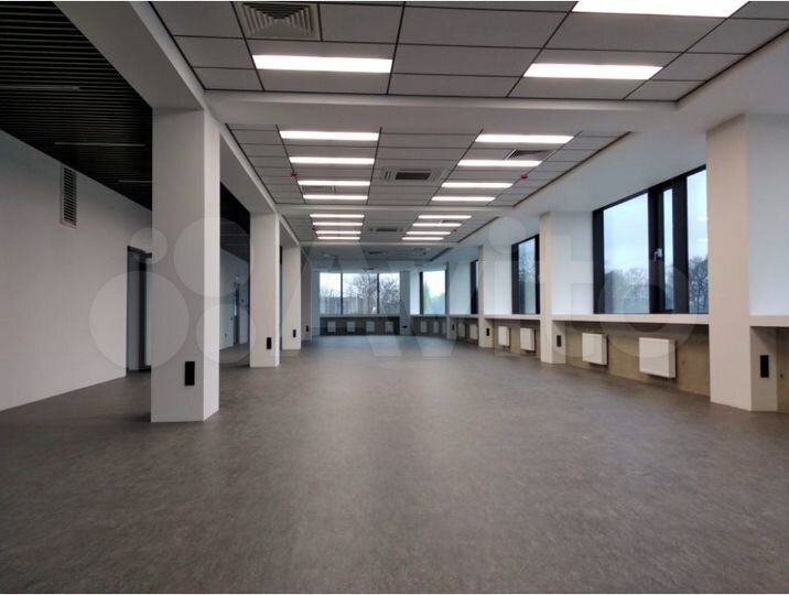 Торгово-складская площадь, 732 м²