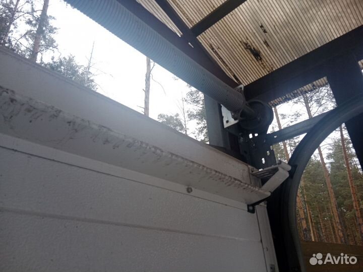 Секционные ворота бу doorhan