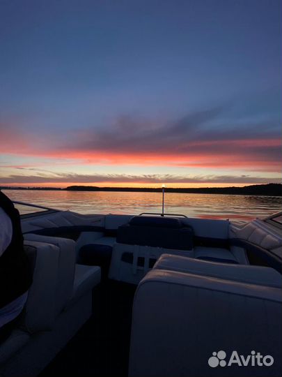 Моторное судно Bayliner Capri 1851S