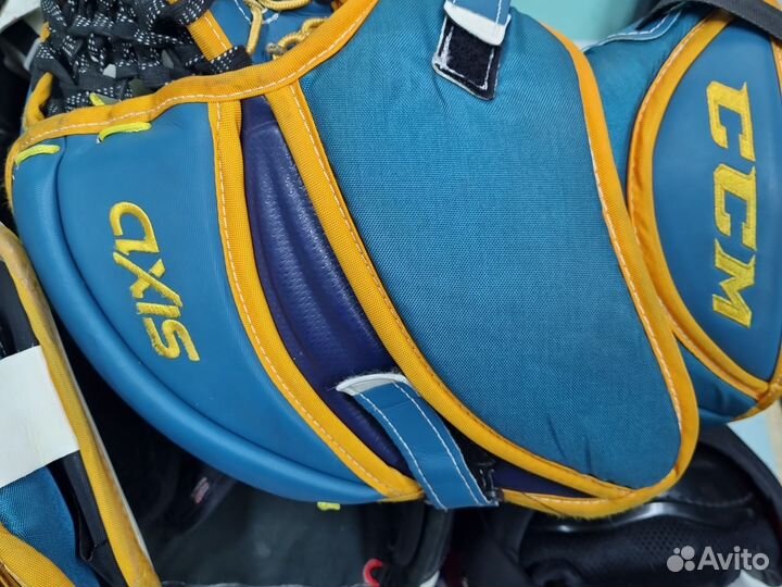 Вратарские комплект: щитки, блин и ловушка