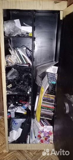 Сейф для оружия,денег и т.д