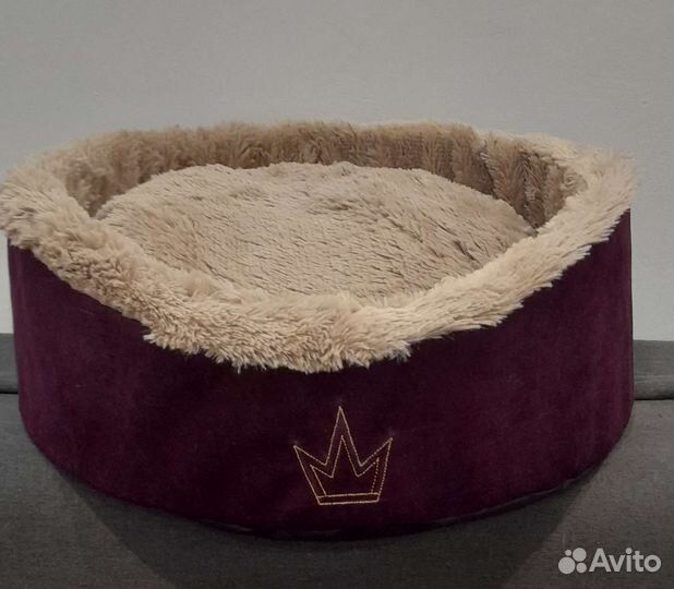 Лежанка для собак и кошек новая