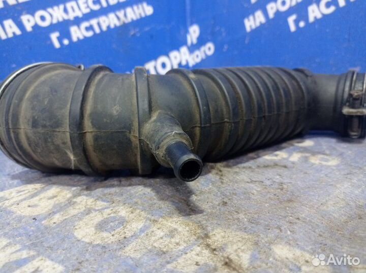 Гофра воздушного фильтра Mitsubishi Pajero Sport 1