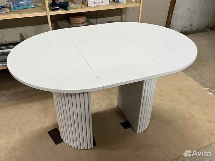 Кухонный стол