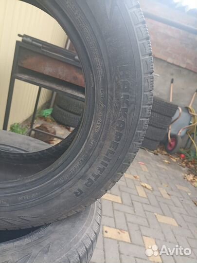 Nokian Tyres Hakkapeliitta R 215/65 R16