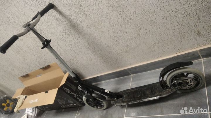 Городской самокат TechTeam Sport 230R, черно-белый