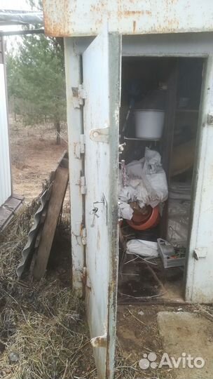 Ларёк металлический