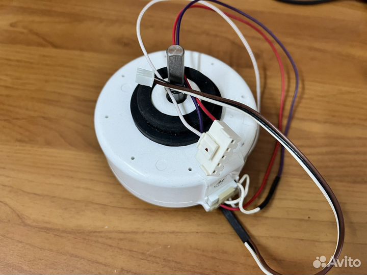 Двигатель сплит-системы RPG15(AL)