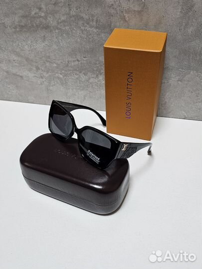 Очки Louis Vuitton
