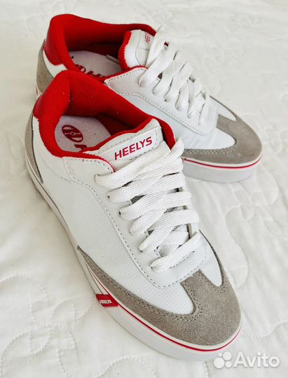 Кроссовки-ролики Heelys новые