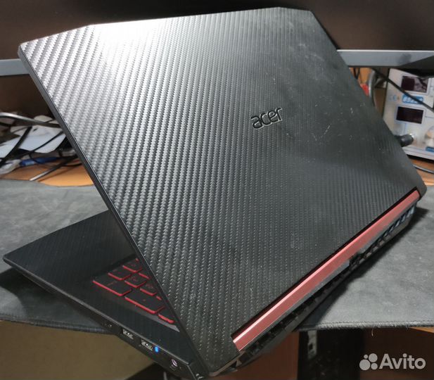 Ноутбук Acer Nitro 5 AN515-52
