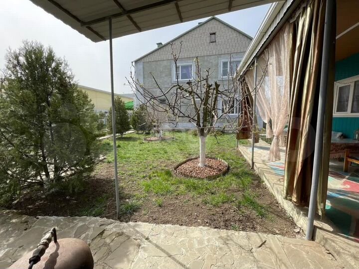 Дом 269,6 м² на участке 7,5 сот.