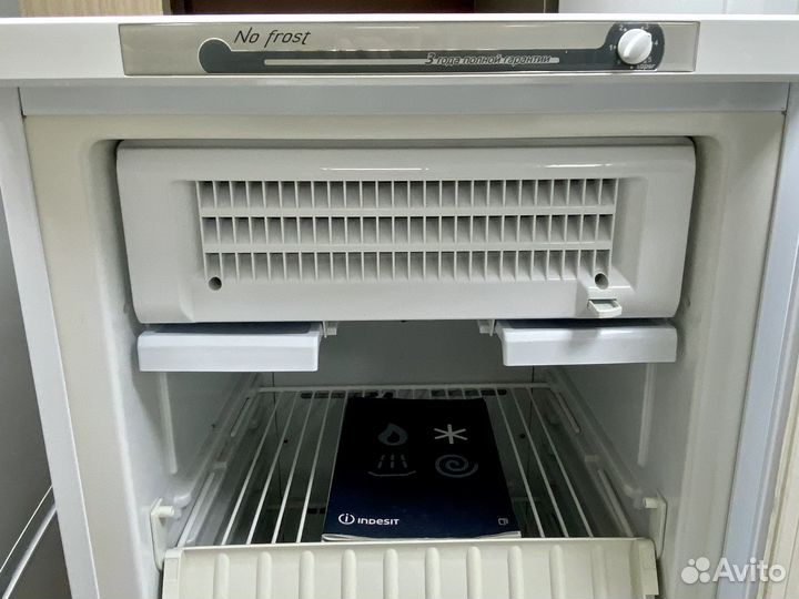 Морозильная Камера Indesit