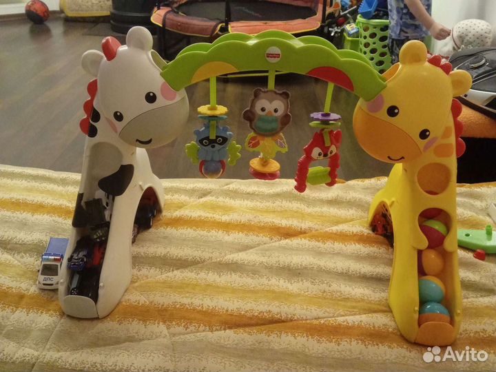 Музыкальный центр Фишер Прайс