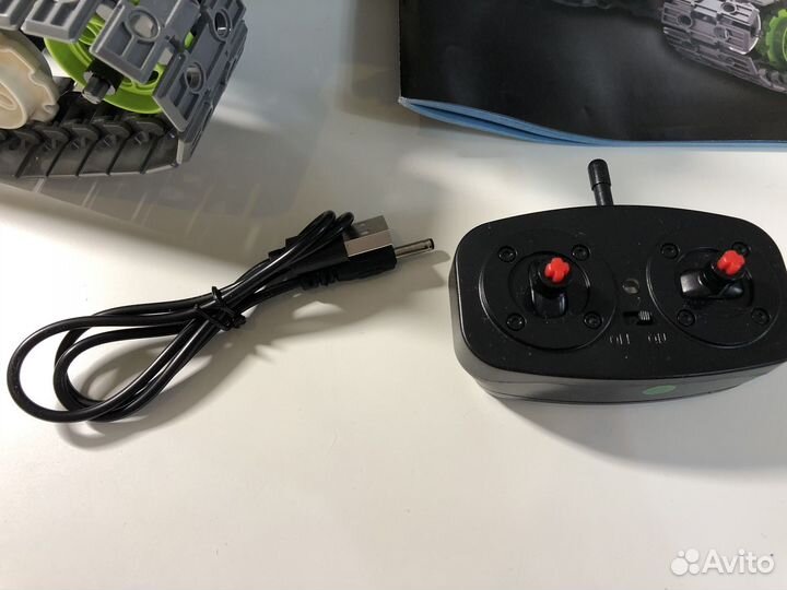 Скоростной вездеход аналог Лего техник 42065