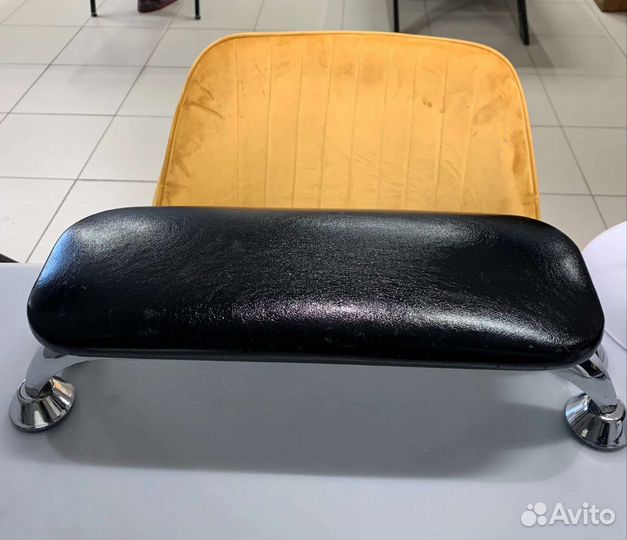 Подставка для рук маникюрная