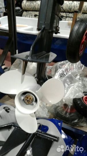 Лодочный мотор Си Про T 9.8 (Tohatsu)