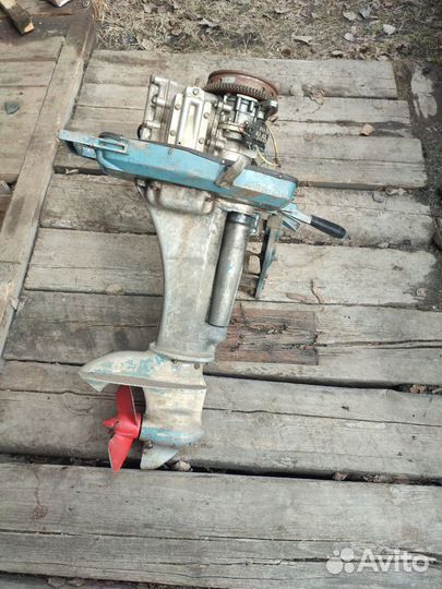 Лодочный мотор вихрь