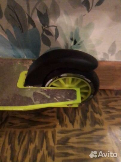 Трюковой самокат