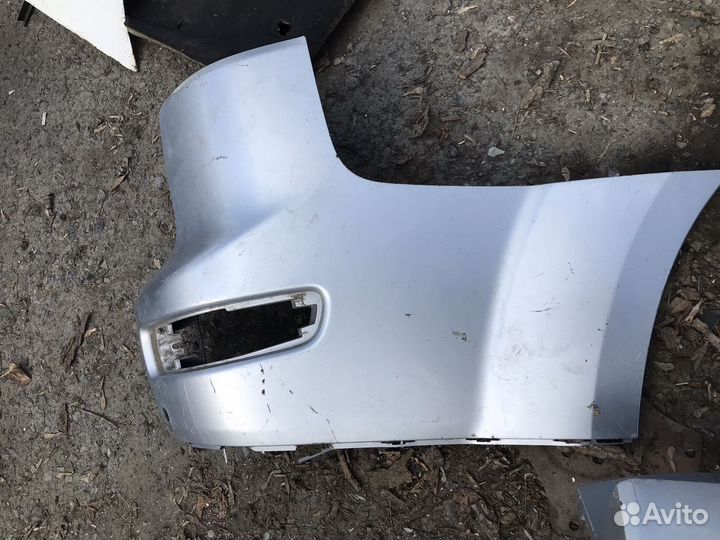 Накладка заднего бампера правая для Mitsubishi Out