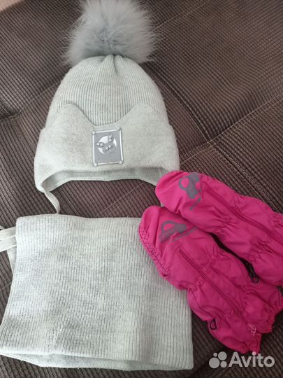 Комплект шапка, снуд и варежки