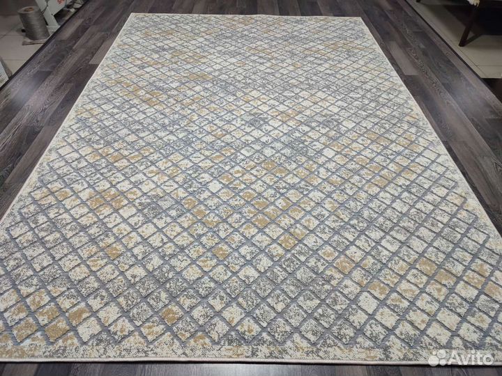 Ковёр 2х2.9 Современный