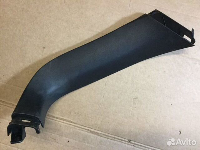 Обшивка двери багажника верхняя Hyundai Ix35