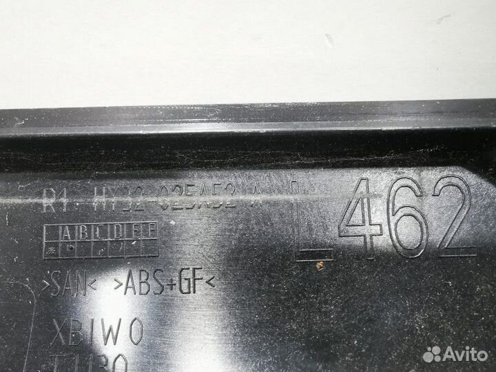 Молдинг лобового стекла правый Land Rover 5