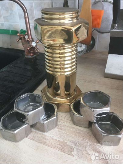 Штоф с рюмками