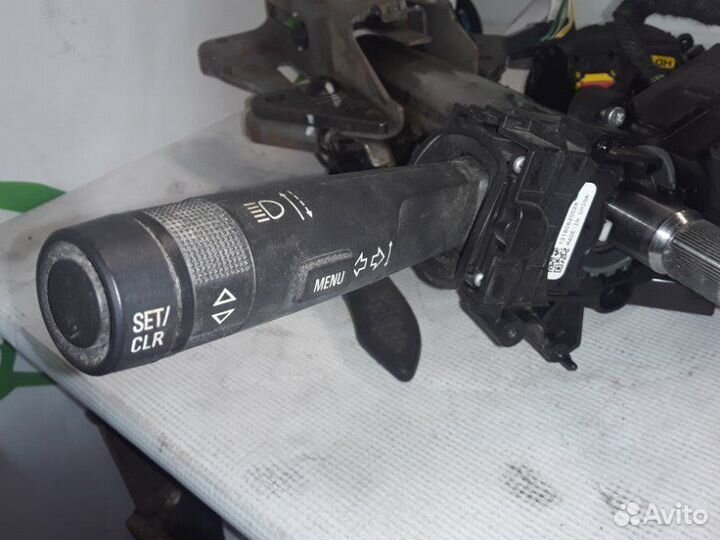 Подрулевой переключатель Chevrolet Orlando F18D4