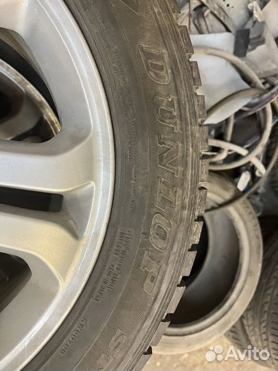 Оригинальные диски Mercedes R18 с резиной Dunlop