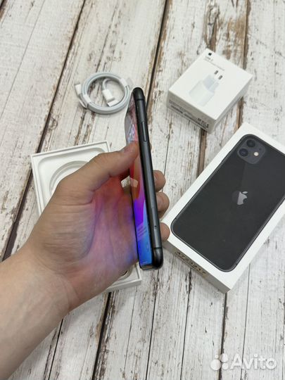 iPhone 11, 128 ГБ