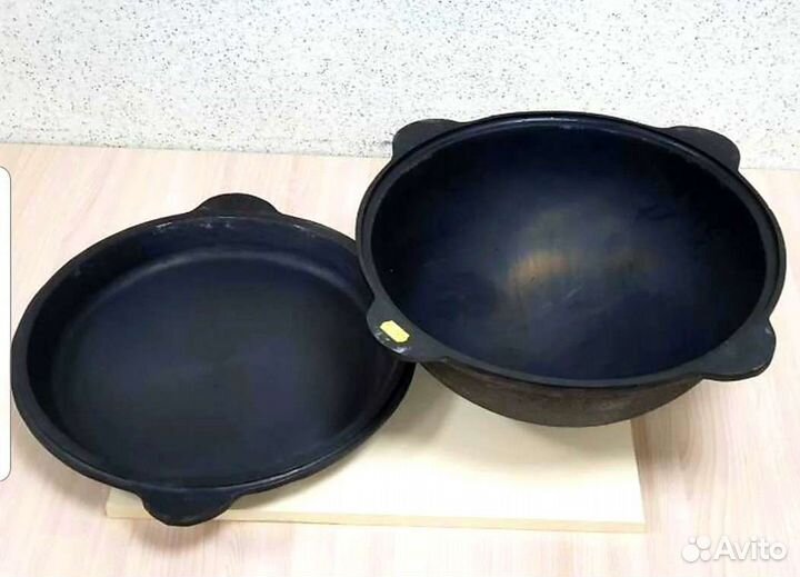 Чугунная сковорода - крышка для казана 12л