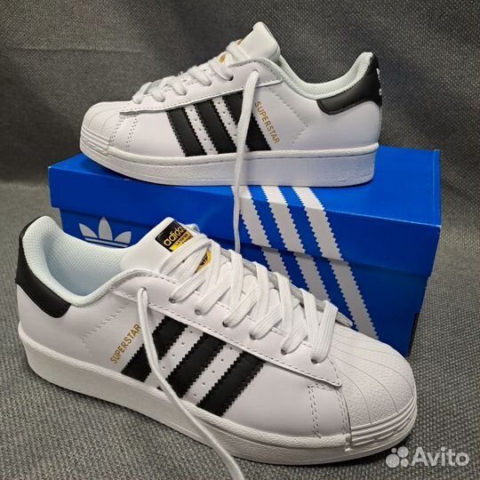 Кроссовки adidas superstar