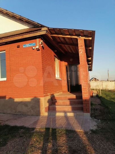 Дом 256 м² на участке 15 сот.