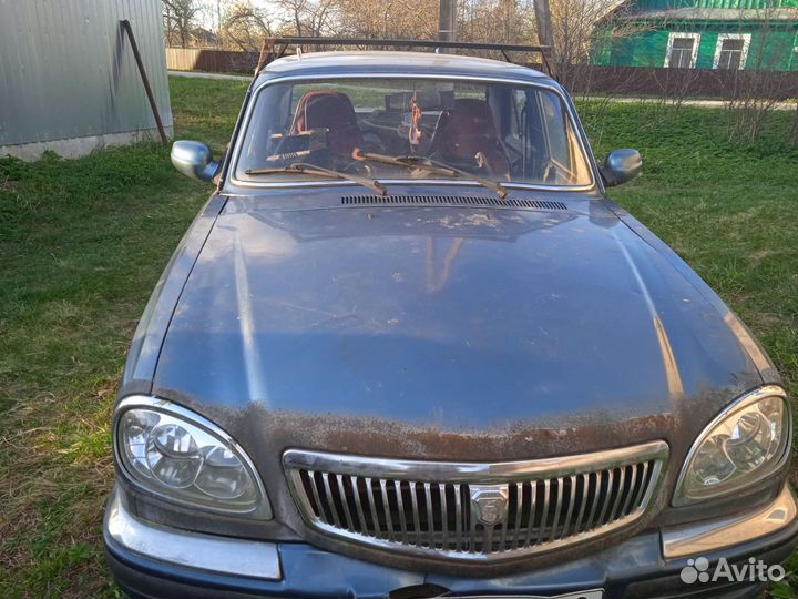 Крышка капота газ 31105