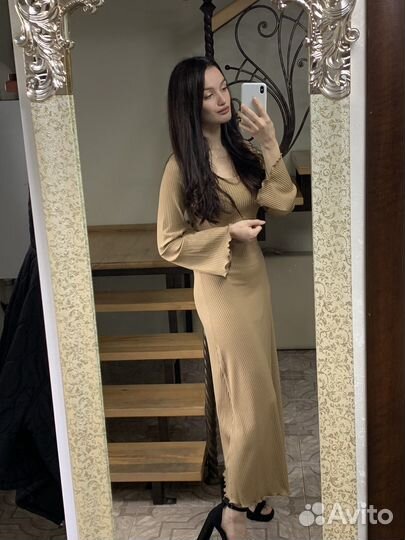 Платье женское