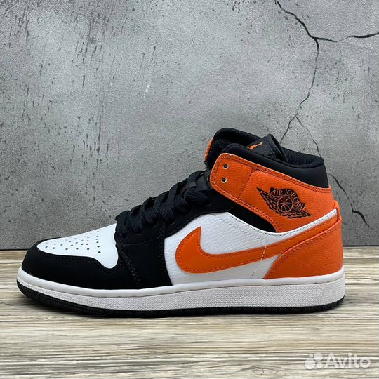 Кроссовки Nike Air Jordan 1 Mid Размеры 36-45