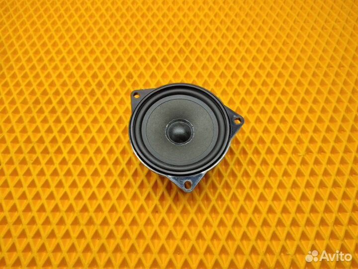 Динамик двери Hi-Fi передний Bmw X3 E83 2.5 N52
