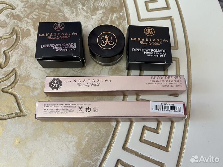 Карандаш для бровей Anastasia Beverly Hills