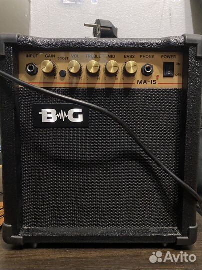 Гитарный комбоусилитель