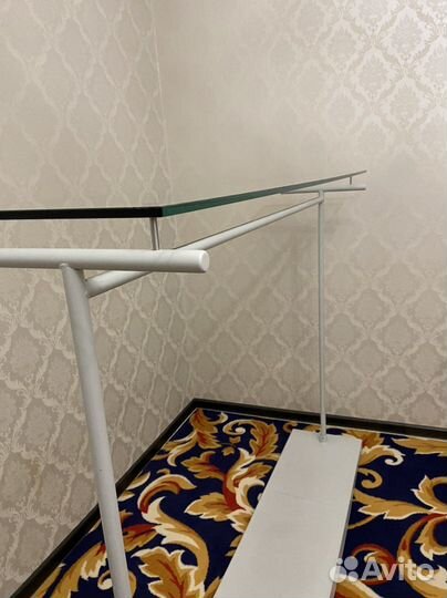 Стойка для одежды