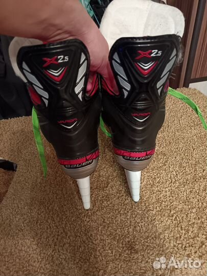 Хоккейные коньки bauer vapor 2.5x