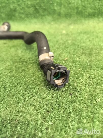 Трубка вакуумная Volkswagen Touareg CR7 DEN 2020