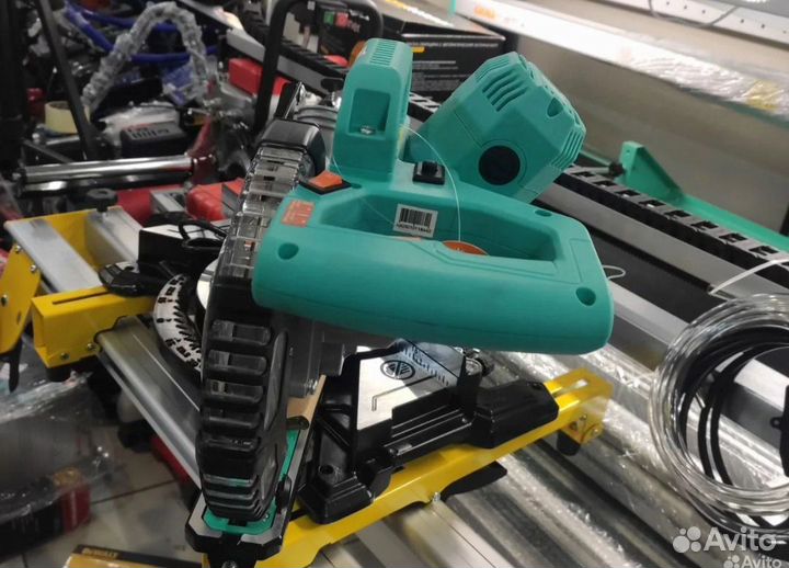 Торцовочная пила Sturm MS55210S 2000 вт 210 мм