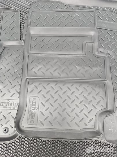 Полиуретановые коврики на Хонда CRV /2000-2007г