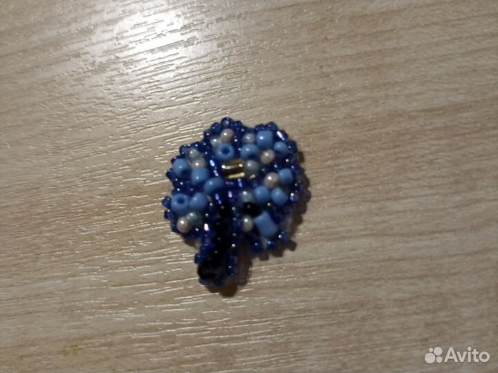 Маленькое деревце из бисера. Ручная вышивка