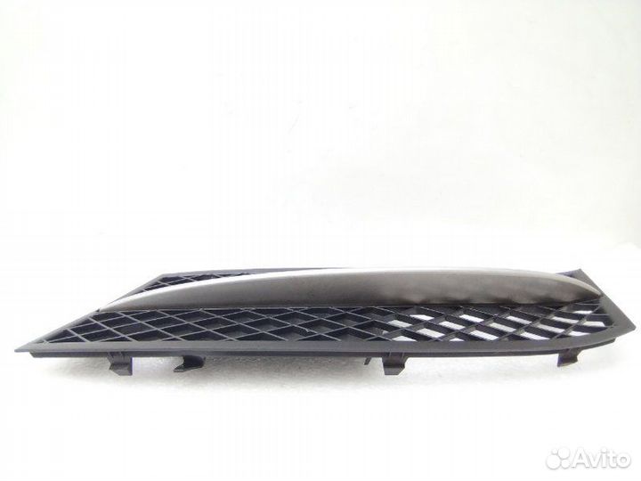 Решетка в бампер передняя левая Bmw 5-Series F10