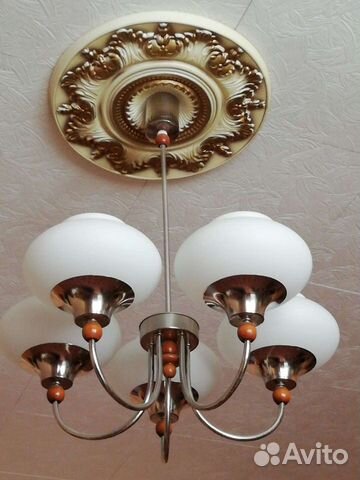 64. Люстра