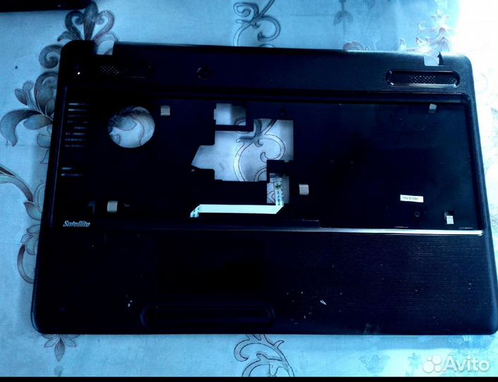 Передний поддон для ноутбука toshiba satellite